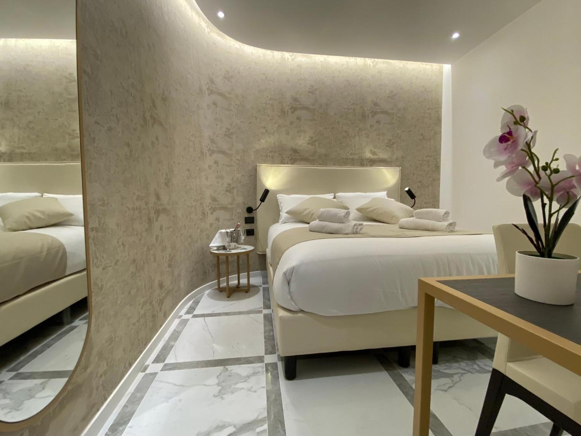 Suite Croce Rome Exterior photo